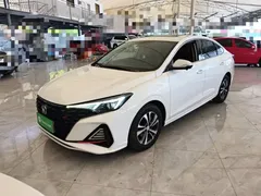 2023 Changan Eado PLUS 1.4T GDI DCT Premium, белый — фото 2