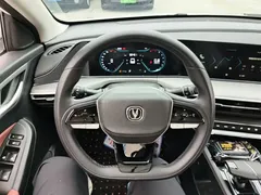 2023 Changan Eado PLUS 1.4T GDI DCT Premium, белый — фото 11