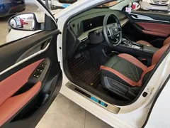 2023 Changan Eado PLUS 1.4T GDI DCT Premium, белый — фото 16