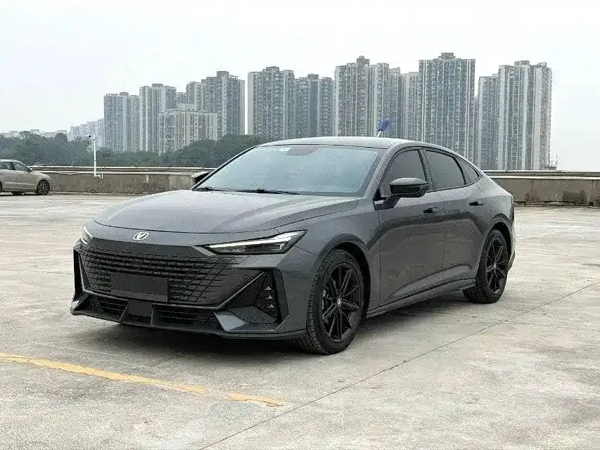 2022 Changan UNI-V 1.5T Premium