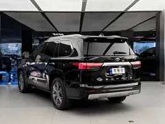 2023 Toyota Sequoia 3.5T Capstone, чёрный — фото 4