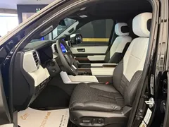 2023 Toyota Sequoia 3.5T Capstone, чёрный — фото 7