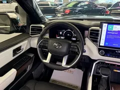 2023 Toyota Sequoia 3.5T Capstone, чёрный — фото 9