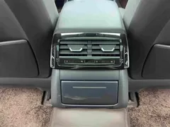 2022 Audi A8L 50 TFSI quattro Comfort Collector's Edition, чёрный — фото 15
