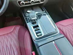 2023 Hongqi HS5 2.0T Pro, чёрный — фото 14