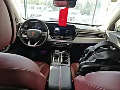 2023 Hongqi HS5 2.0T Pro, чёрный — фото 10