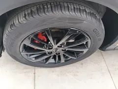 2021 Geely Coolray 1.5TD DCT, белый — фото 23