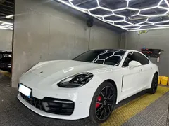 2023 Porsche Panamera 2.9T Platinum Edition, белый — фото 1