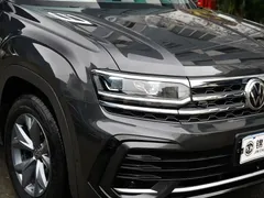 2022 Volkswagen Teramont X 380TSI 4WD Luxury, чёрный — фото 4