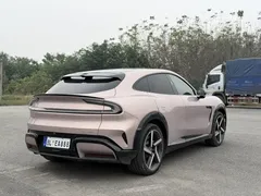 2025 Xiaomi YU7 RWD Long Range — фото 9