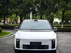 2026 Li Auto i6 2WD Standard, белый — фото 2