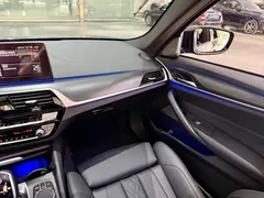 2021 BMW 5 Series 530i M Sport Package, чёрный — фото 8