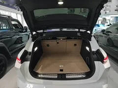 2024 Nio ET5T 75kWh Touring, белый — фото 15