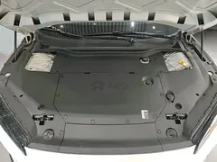 2024 Nio ET5T 75kWh Touring, белый — фото 16