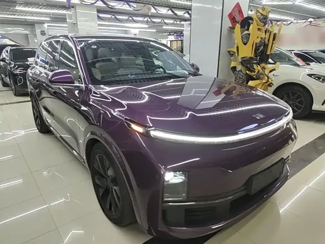 2023 Li Auto L8