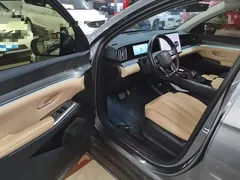 2025 BYD Song Pro 2nd Gen DM-i PHEV 115km Excellence — фото 16