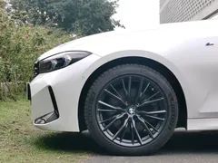 2023 BMW 3 Series 330i M Sport Night Package, белый — фото 8
