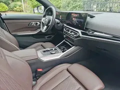 2023 BMW 3 Series 330i M Sport Night Package, белый — фото 17