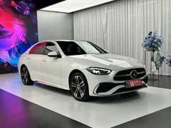 2023 Mercedes-Benz C-Class C 350 eL PHEV, белый — фото 3
