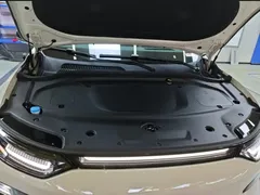 2026 Leapmotor C11 EV 640 Lidar Premium — фото 8