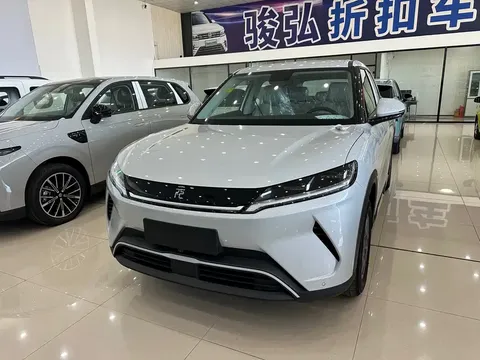 2025 BYD Yuan UP EV 301km Pilot