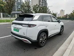 2026 BYD Song L PHEV 130KM Exceed, белый — фото 6