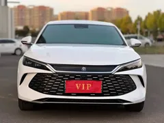 2024 BYD Qin L PHEV 120KM Exceed, белый — фото 2