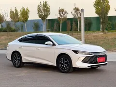 2024 BYD Qin L PHEV 120KM Exceed, белый — фото 3