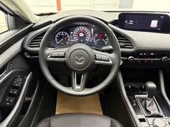 2021 Mazda 3 2.0L AT, белый — фото 11