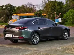 2021 Mazda 3 2.0L AT — фото 15