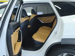 2023 Geely Atlas L 1.5TD DCT Premium, белый — фото 11