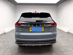 2022 Geely Atlas X 1.8TD DCT Premium — фото 8