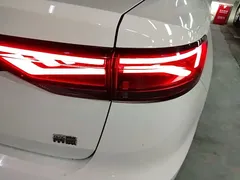 2022 Geely Emgrand 4th Gen 1.5L CVT Premium, белый — фото 8