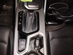 2022 Geely Emgrand 4th Gen 1.5L CVT Premium, белый — фото 14