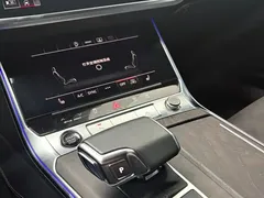 2023 Audi A6L 55 TFSI quattro Premium Sport, чёрный — фото 13