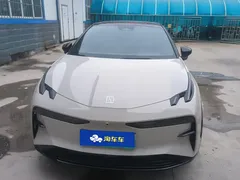 2025 Zeekr X 5 seats Long Range, белый — фото 2