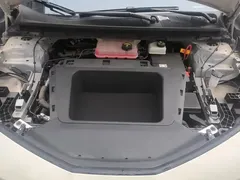 2025 Zeekr X 5 seats Long Range, белый — фото 10