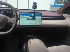 2025 Zeekr X 5 seats Long Range, белый — фото 13