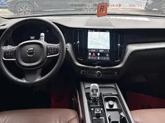 2023 Volvo XC60 4WD Luxury, чёрный — фото 7