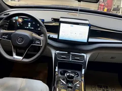 2024 BYD Qin PLUS Honor DM-i PHEV 55km Leading — фото 10