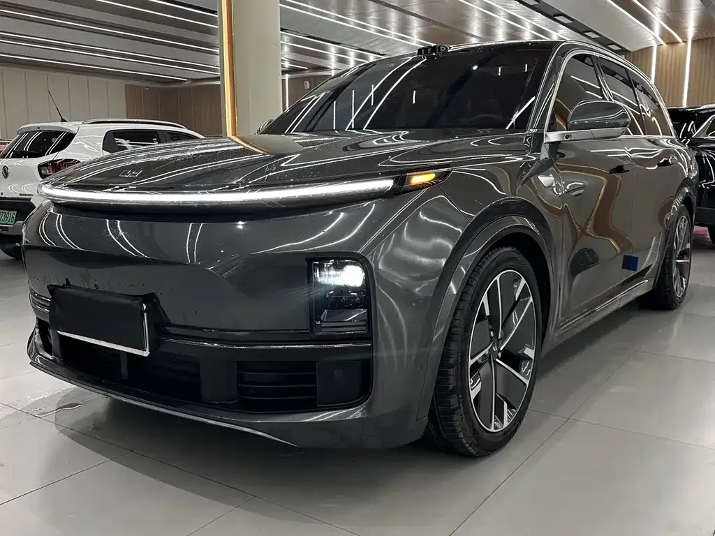 2025 Li Auto L8 Smart Refresh