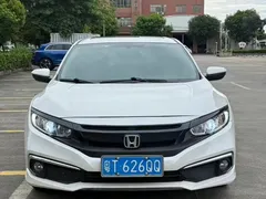 2019 Honda Civic 220TURBO CVT, белый — фото 3