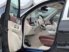 2021 Mercedes-Benz Maybach GLS 600 4MATIC, чёрный — фото 5