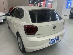 2021 Volkswagen Polo Plus 1.5L AT Colorful Tech, белый — фото 5