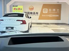 2025 Zeekr 007 GT RWD ADAS 75kWh — фото 17