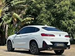 2022 BMW X4 25i M Sport Package, белый — фото 4