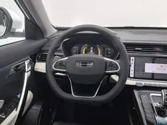 2022 Geely Atlas 1.8T DCT Smart, белый — фото 11