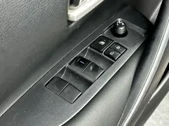 2019 Toyota Corolla 1.2T S-CVT GL Pioneer — фото 12
