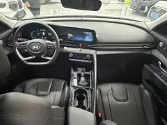 2023 Hyundai Elantra 1.5L CVT LUX Premium, белый — фото 7