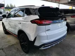 2022 Geely Atlas 1.8T DCT Smart, белый — фото 5